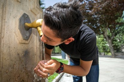 Las imágenes que deja la ola de calor en Burgos.