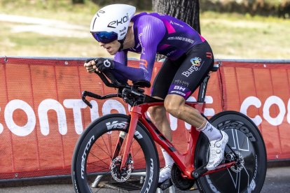 Óscar Pelegrí, durante el prólogo en Viseu.