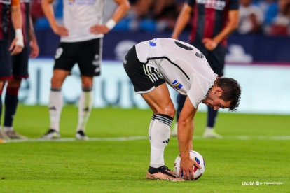 Curro Sánchez disparó a la escuadra y convirtió en gol la pena máxima.