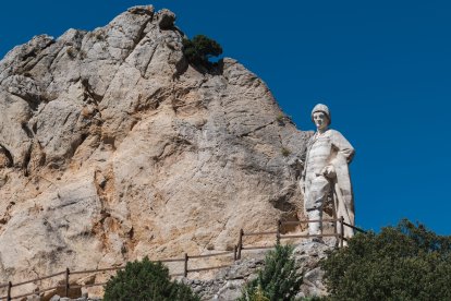 Monumento al pastor, en las cercanías de Ameyugo.