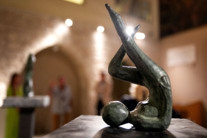 Ilusiones’ es una muestra en la que ha reunido una treintena de piezas.