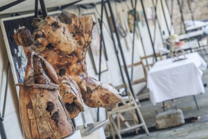 Además de pinturas y esculturas habrá música y baile.