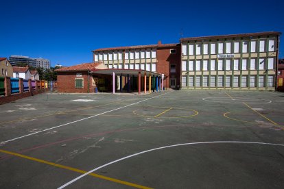 El colegio Marceliano Santa María, en la Barriada Inmaculada, está cerrado desde el curso 2022/2023.