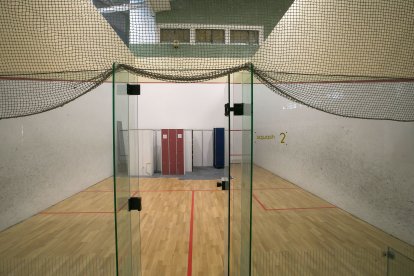 Pistas de squash en el Centro Cívico Río Vena.