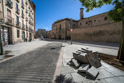 Los trabajos en las calles Progreso y Santa Clara están casi culminados, a falta de remates en el mobiliario urbano.