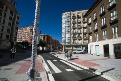Los trabajos en las calles Progreso y Santa Clara están casi culminados, a falta de remates en el mobiliario urbano.