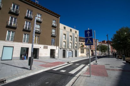 Los trabajos en las calles Progreso y Santa Clara están casi culminados, a falta de remates en el mobiliario urbano.