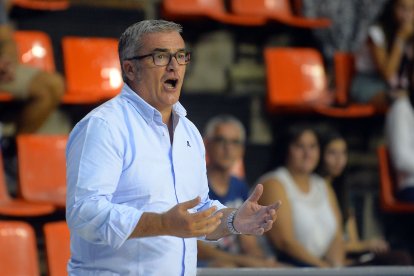 Gran triunfo del Grupo Ureta Tizona en su primer partido.