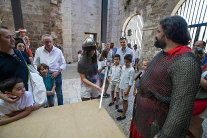 Instante de los talleres celebrados en el Monasterio de San Juan con motivo dentro de Burgos Cidiano.