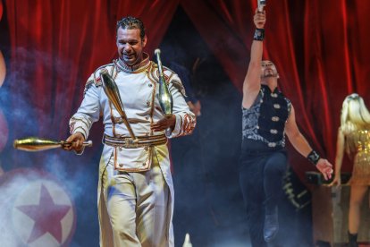 Espectáculo 'Origins', de Stellar Circus, en Burgos.