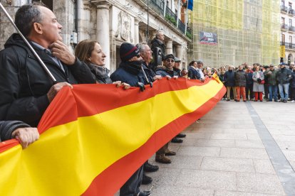Instante de la concentración contra la amnistía en la Plaza Mayor.