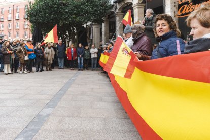 Instante de la concentración contra la amnistía en la Plaza Mayor.