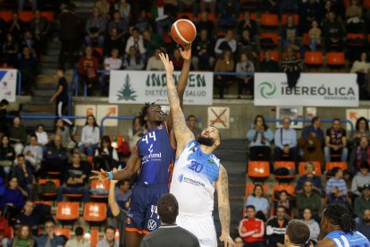 El equipo de Ocampo remonta ante Cáceres en El Plantío.