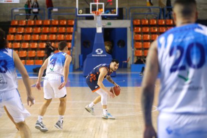 El equipo de Ocampo remonta ante Cáceres en El Plantío.