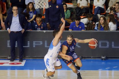 El equipo de Ocampo remonta ante Cáceres en El Plantío.