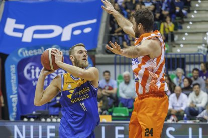 Siim-Sander Vene, durante el partido.