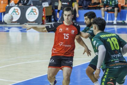 Imagen del partido entre el UBU San Pablo y el Dólmenes Antequera.