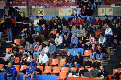 Imagen del partido entre el UBU San Pablo Burgos y el Oviedo.