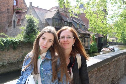 Yolanda Bartolomé se lanzó con la casa rural. Con su hija Jimena plantean abrir una asesoría. 