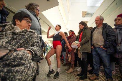 ‘Bailar o lo salvaje’, de Lara Brown.