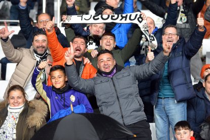 Imagen del partido entre el Burgos CF y el Valladolid.