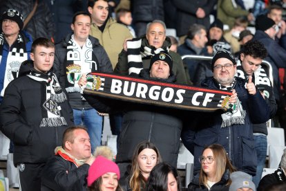 Imagen del partido entre el Burgos CF y el Valladolid.