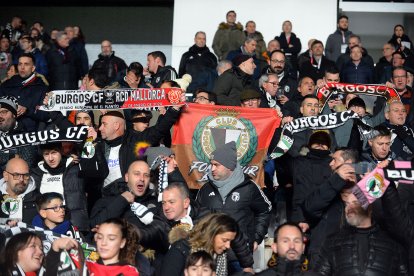 Imagen del partido entre el Burgos CF y el Valladolid.