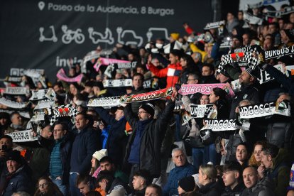 Imagen del partido entre el Burgos CF y el Valladolid.