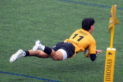Imagen del partido entre el Recoletas Caja Rural y Santboiana.