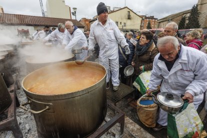 Gamonal celebra la Fiesta de los Titos 2024.