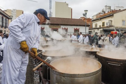 Gamonal celebra la Fiesta de los Titos 2024.