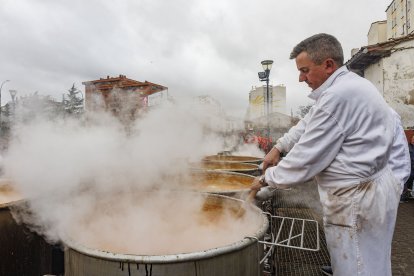 Gamonal celebra la Fiesta de los Titos 2024.