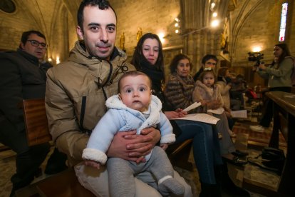 Misa de la Luz en la iglesia Real y Antigua de Gamonal.