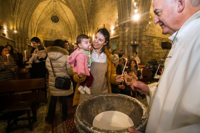 Misa de la Luz en la iglesia Real y Antigua de Gamonal.