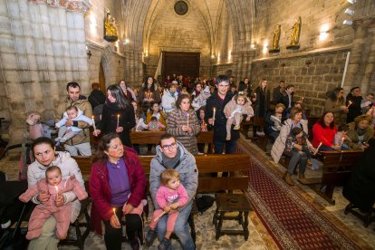 Misa de la Luz en la iglesia Real y Antigua de Gamonal.