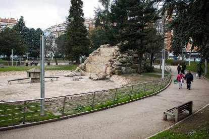 Evolución de los trabajos de remodelación del parque Félix Rodríguez de la Fuente, hasta inicios de febrero.