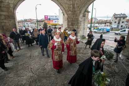 Misa de Las Candelas y entrega del Tito de Oro.