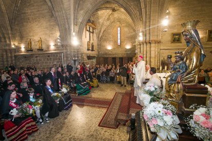 Misa de Las Candelas y entrega del Tito de Oro.