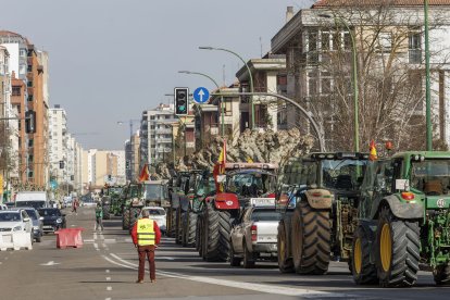 Tractorada multitudinaria en Burgos.