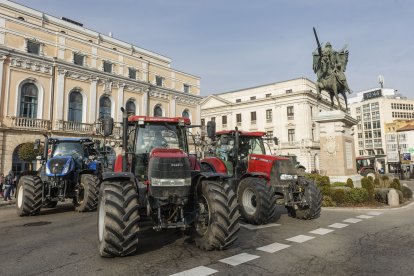 Tractorada multitudinaria en Burgos.