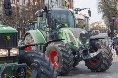Tractorada multitudinaria en Burgos.