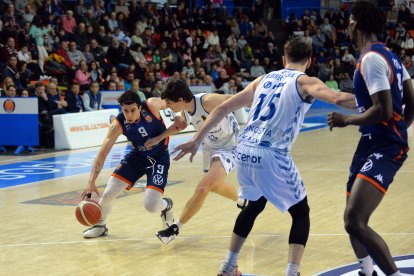 Imagen del partido entre el Tizona y el Guuk Gipuzkoa.