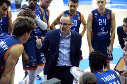 Imagen del partido entre el Tizona y el Guuk Gipuzkoa.