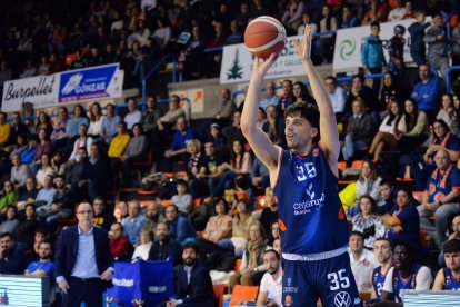 Imagen del partido entre el Tizona y el Guuk Gipuzkoa.