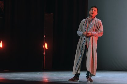 La historia de Minatchi fue un encargo que Gaspar G. Pintado realizó a Antonio José. Se cree que tiene un libreto de diálogos de Pintado que sigue sin aparecer.