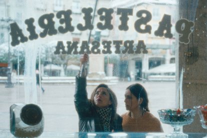 Parte del cortometraje se rodó en la pastelería Alonso de Linaje de la plaza Mayor de Burgos.