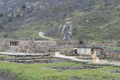 Imagen de las salinas de Poza de la Sal.