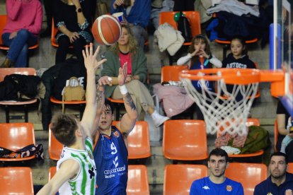 Imagen del partido entre el Tizona y el Betis.