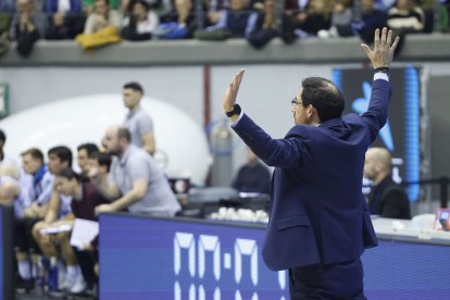 Imagen del partido entre el San Pablo Burgos y Gipuzkoa.