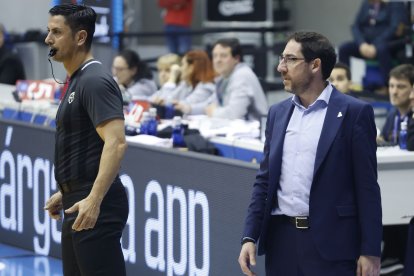Imagen del partido entre el San Pablo Burgos y Gipuzkoa.
